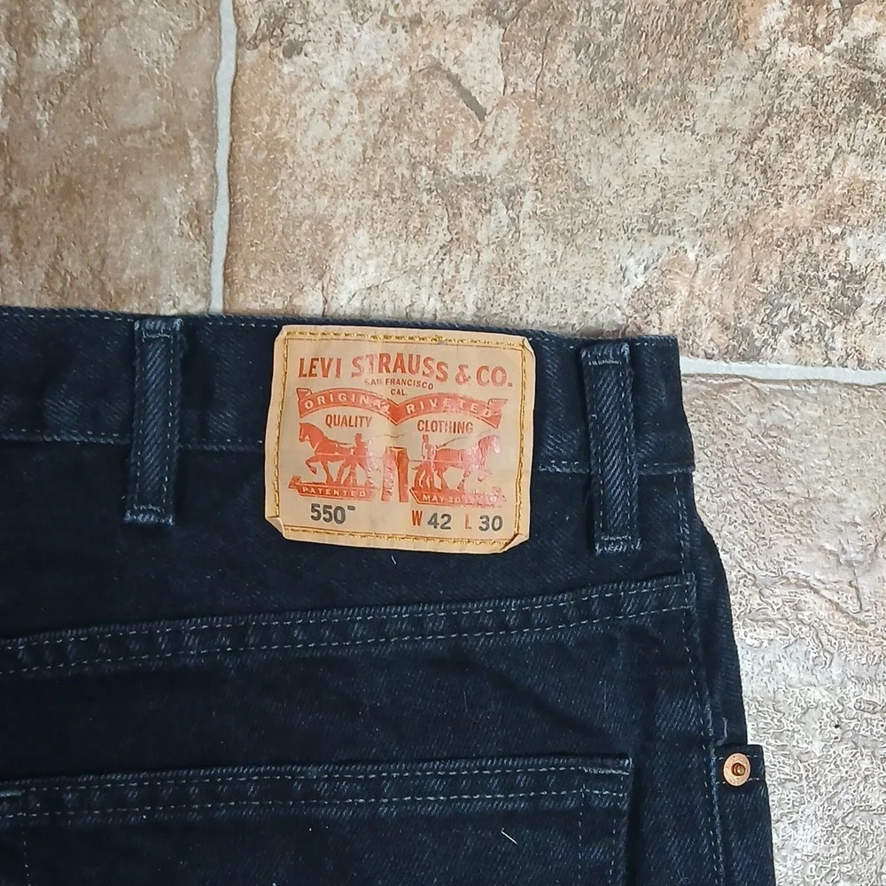 Levis classic black